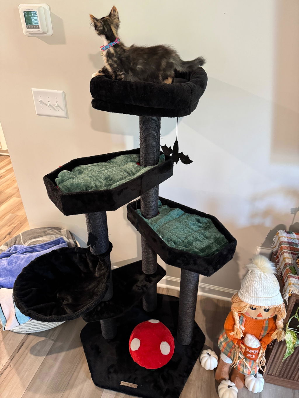 Upgraded Gothic Style Cat Tree