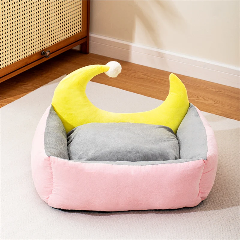 Moonlight Cat Nest Bed in Soft Plush for Kittens and Puppies