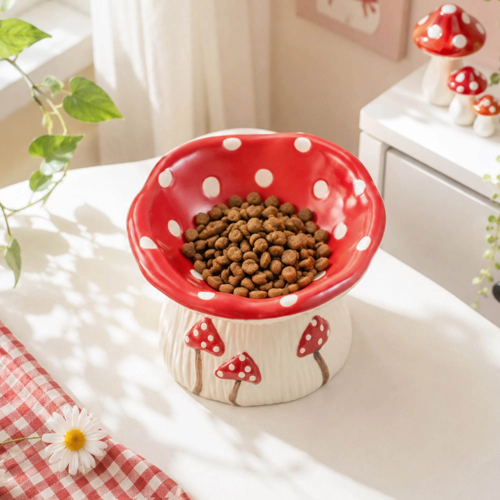 3.4oz Mushroom Picnic Ceramic Cat Bowl