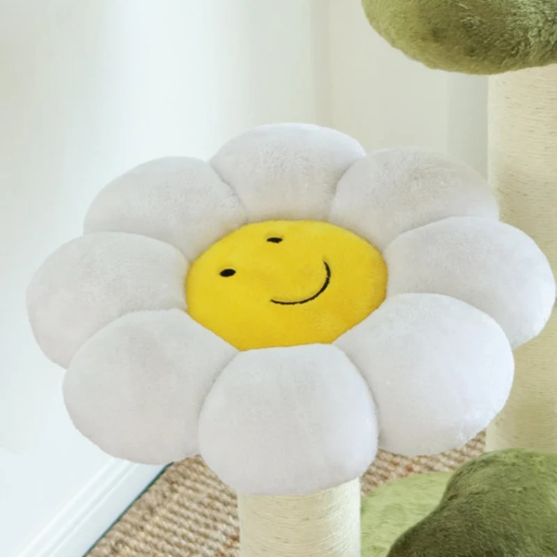 Four Leaf Clover Cat Tree