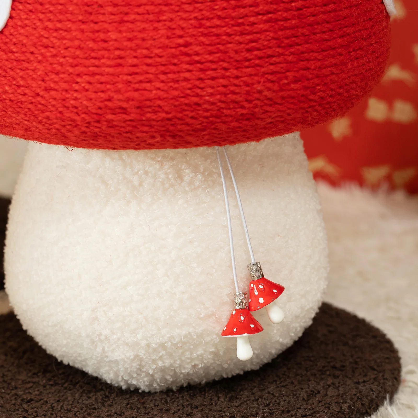 Mushroom Cat Scratcher Sisal Toy for Kittens and Small Cats