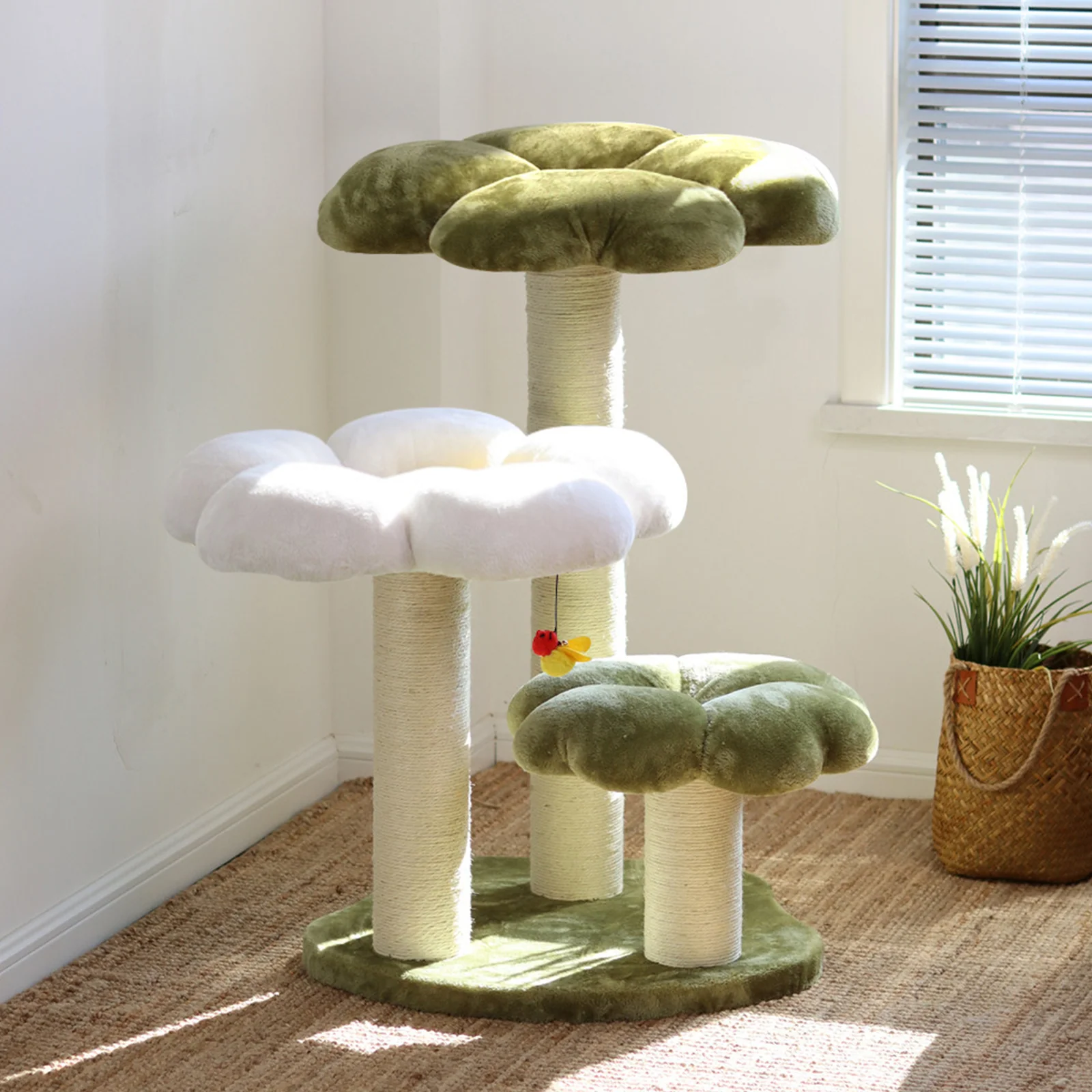 Four Leaf Clover Cat Tree