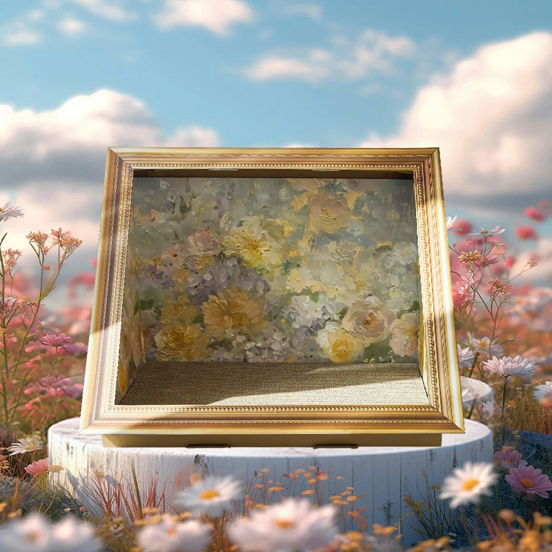 Retro Art Cat Scratcher with Gold Frame and Oil Painting Backdrop
