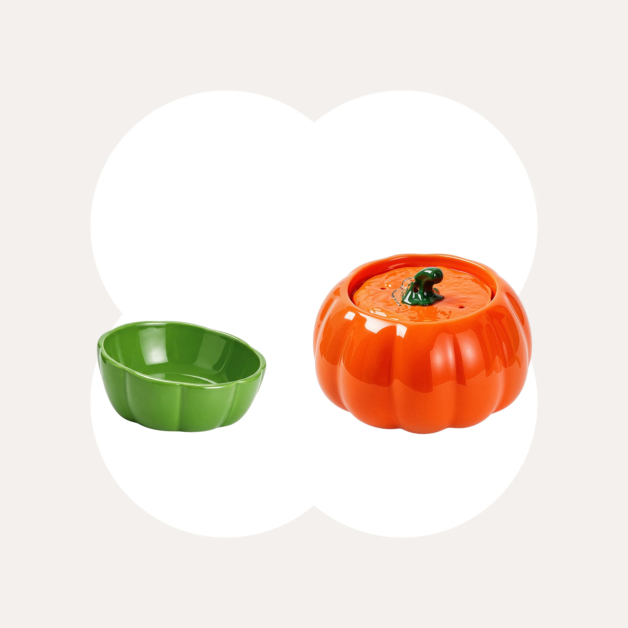 Pumpkin Patch-kattmatskål & fontänset i orange eller grönt keramik