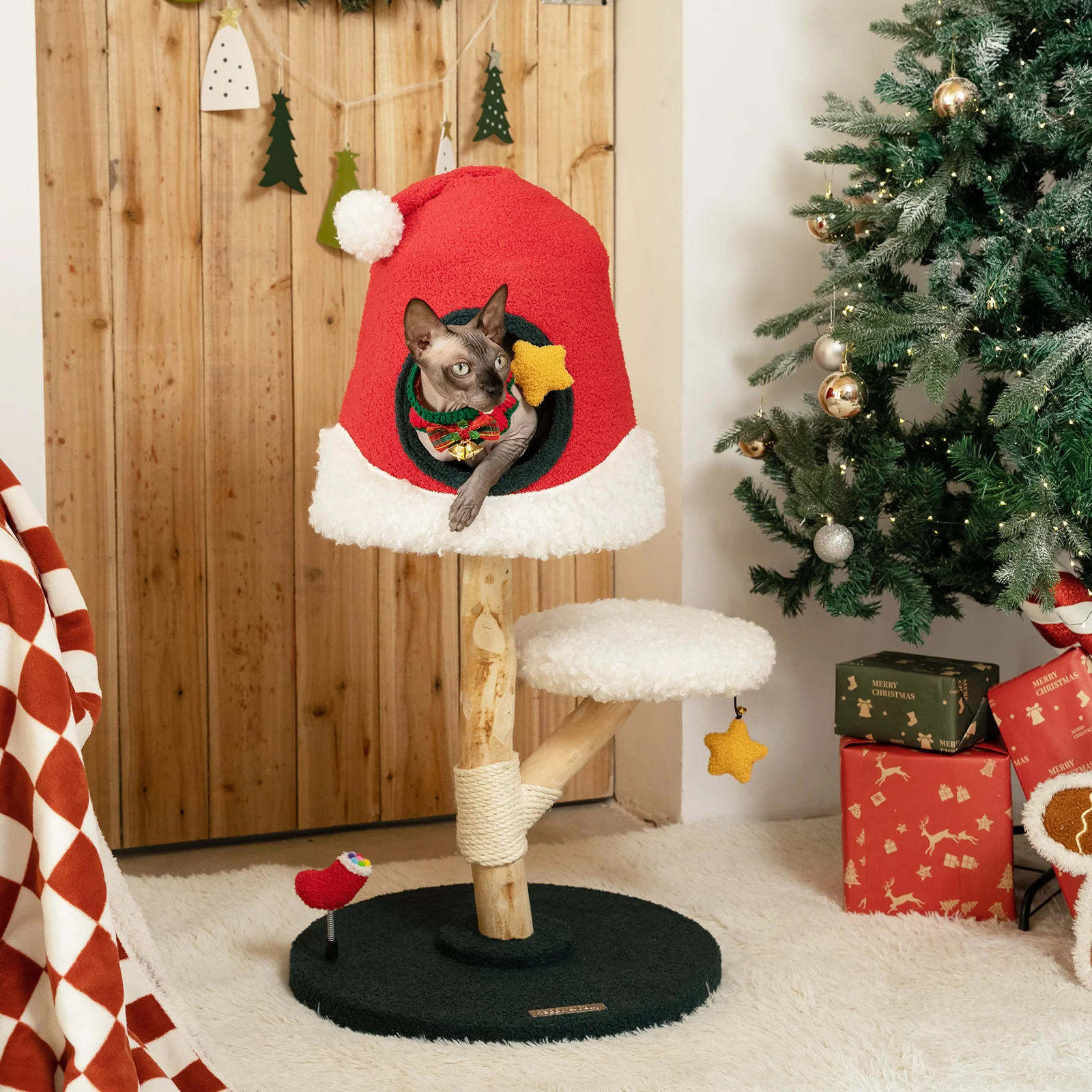 VIP 800 Meow Coins + $129.9 för Santa Hat Cat Tree